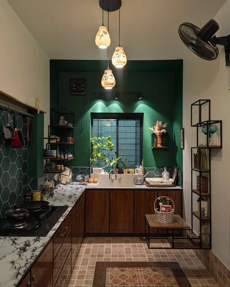 12 Dark Green Kitchen Ideas That Actually Work: Hardware, Lighting, and Color Pairings