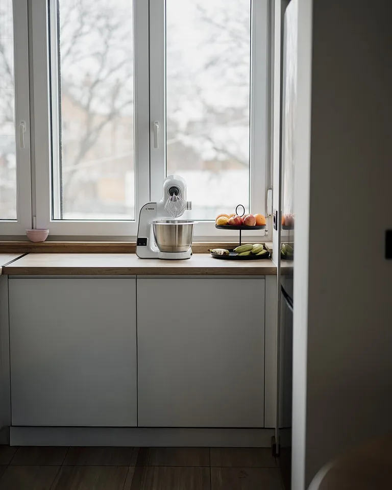 12 One-Wall Kitchen Upgrades That Look Custom (No Renovation Needed)